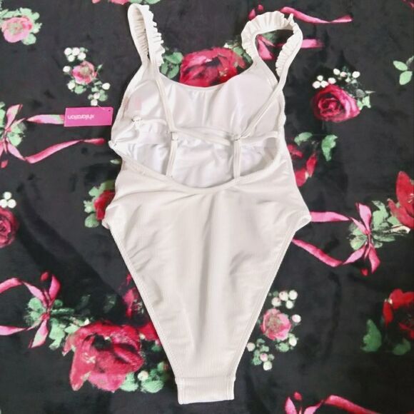 NWT Ribbed White One Piece SzSmall - Picture 4 of 5